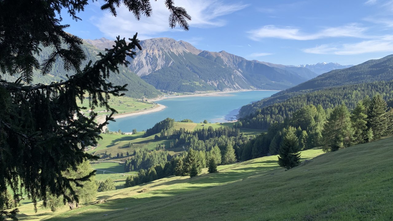 Blick auf Reschensee - kleine Strecke